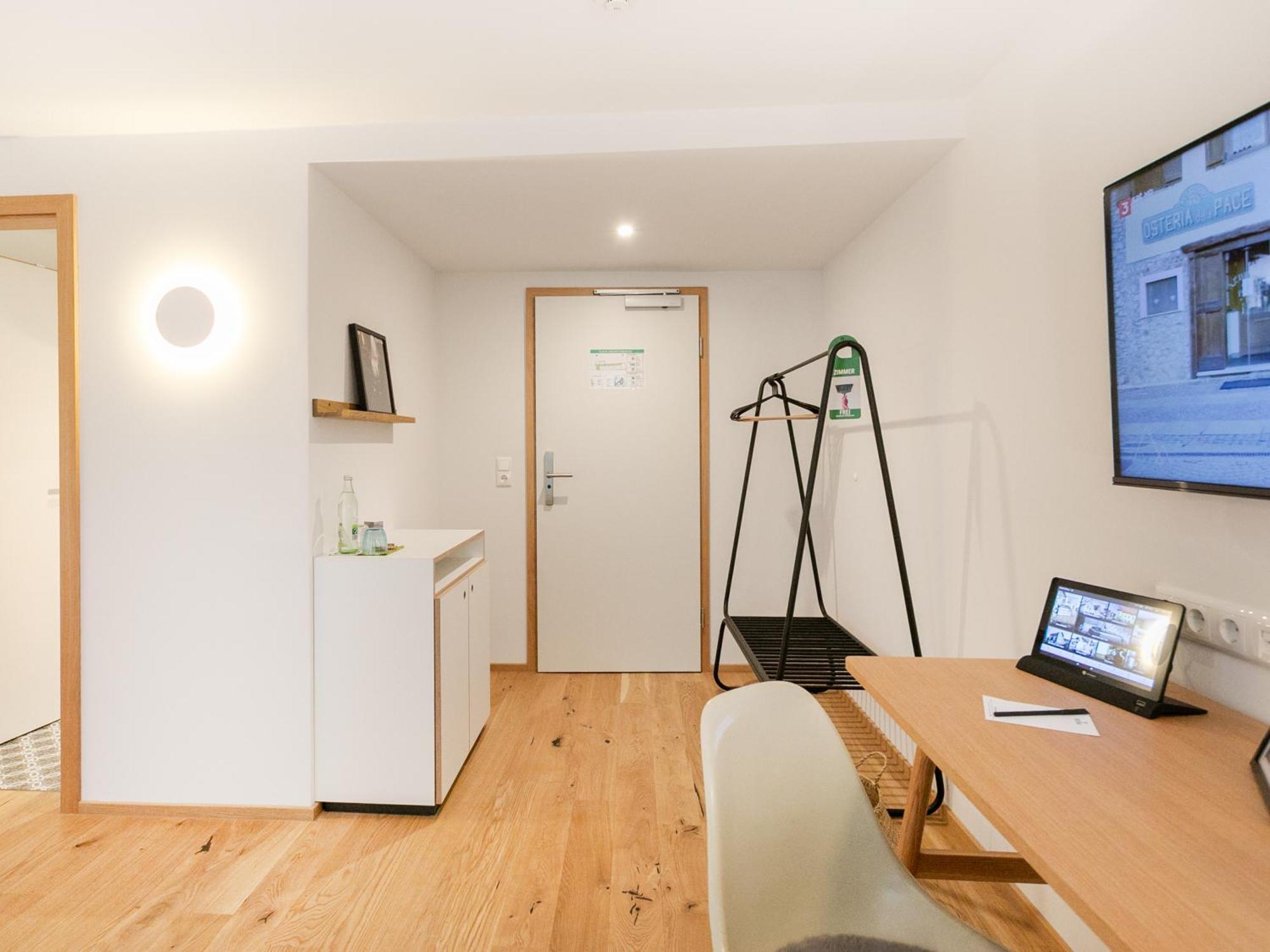 Hotel Wilma Frickenhausen am Main Ngoại thất bức ảnh
